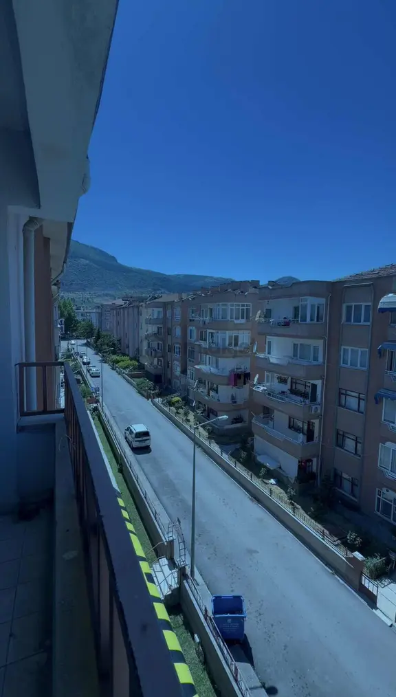 Hacılar Meydanında Kiralık 3+1 Daire 2