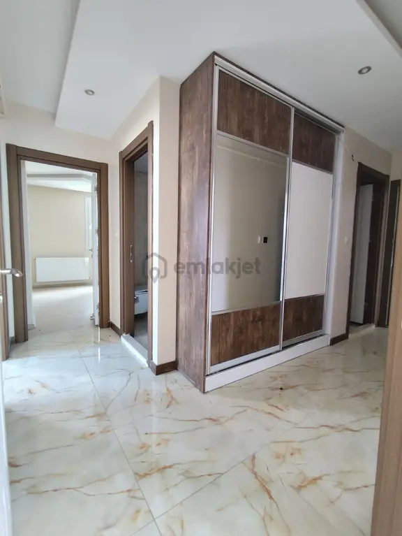 Sarıçam Çarkıpare İskanlı Doğalgazlı 2+1 Kiralık Daire 1