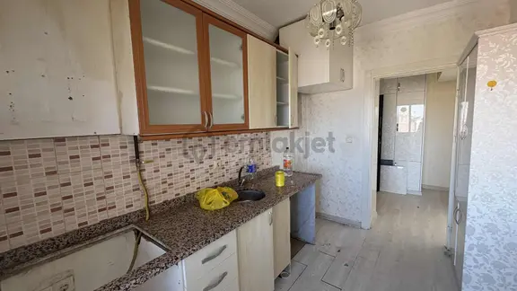 Beykent'te Kiralık 2+1 Daire 1