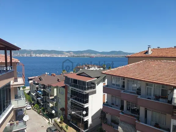 Yalı Mah.deniz Manzaralı Çatı Dublex 4+1 1
