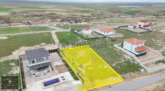 Tolga Gayrimenkul'den 5 Parsel Seyir Manzaralı Arsalar !!! 2