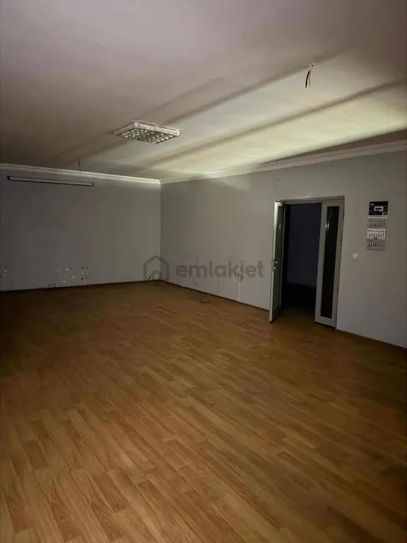 Ostim Osb 420 M2 Arsa'da Toplam 820 M2 Kiralık Dükkan 2