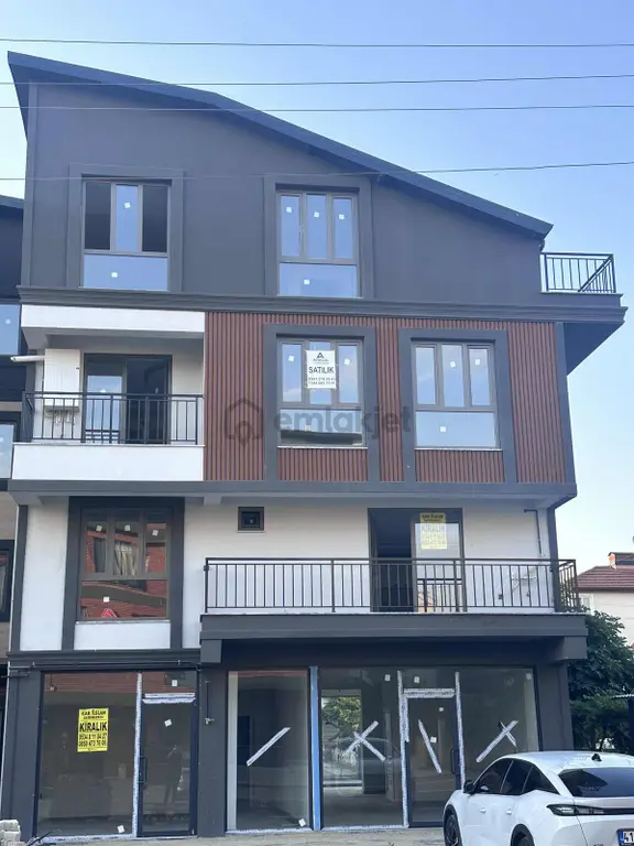 Arkun Gayrimenkul'den Merkezi Konumda Satılık 3+1 Sıfır Daire 2