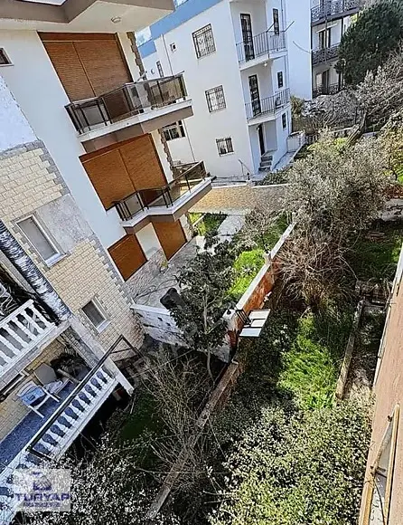 Turyap Foça'dan Petra'da Satılık Tadilat Yapılabilcek Villa 2