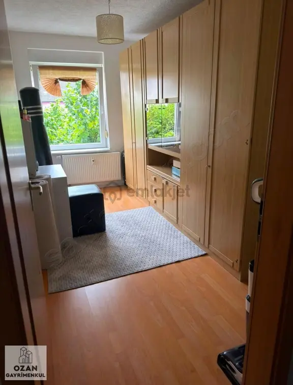 Bağcılar Yürüyüş Yolununda 3.kat Kiralık Daire 1