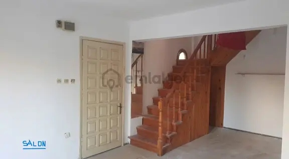 Sahibinden.deniz Manzaralı 10 Odalı Uygun Villa 2