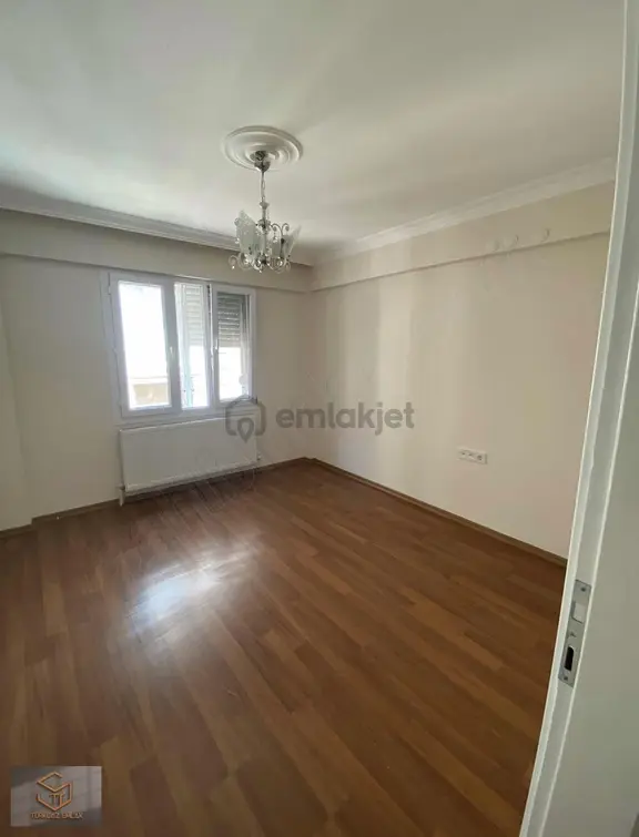 İsmet İnönü Mah.2+1 Satılık Daire 2