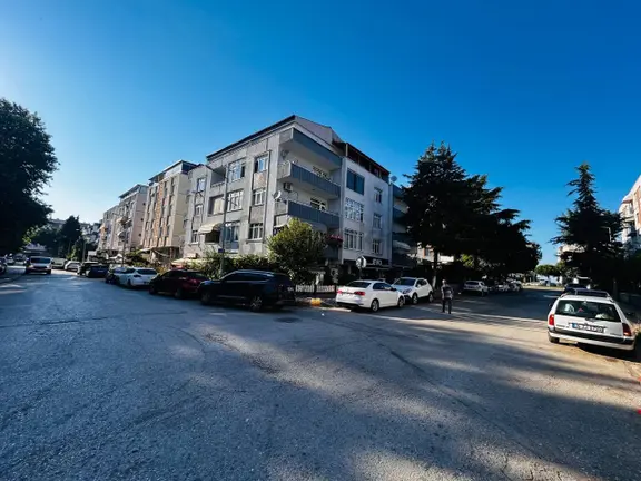 Türkişte Anayola 2.binanın Altında Satılık Dükkan 2