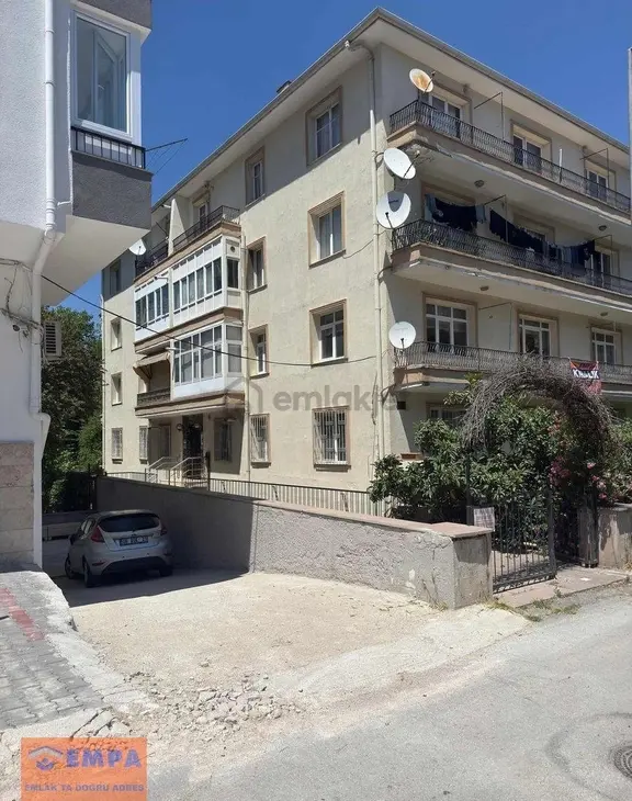 Gençlık Caddesi Üzerinde Kiralık 3+1 Daire 2