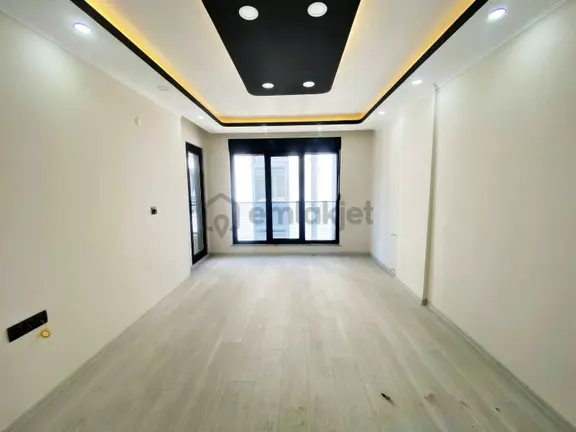 Aktif'ten Akçay'da Satılık Harika Tasarımlı Ebeveyn Banyolu Geniş 2+1 Daire 2