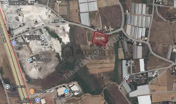 Aksu Macun'da 4 Dönüm İçerisinde Satılık 136 M2 Ticari Arsa 1