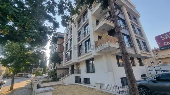 Yenimahalle Şarkı Sokakta Katta 2+1 1