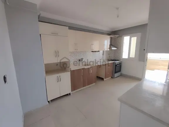 Tellidere Alparslan Türkeş Blv. Üzeri 3+1 Geniş Kiralık Daire 1