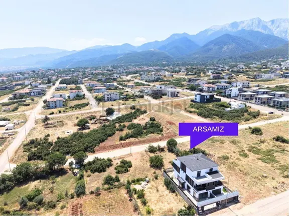 Lobby Fortis'den Hallaçlarda, Meydana Cephe, Köşe Parsel Arsa 2