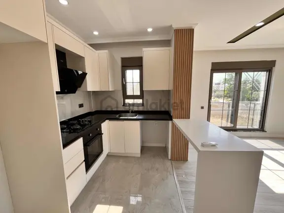 Döşemealtı Yeniköy'de Oturuma Hazır Sıfır Modern 1+1 Satılık 2