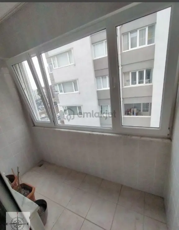 Maltepe Metronun Hemen Yanında Ekşioğlu Site İçi 3+1 Geniş 2