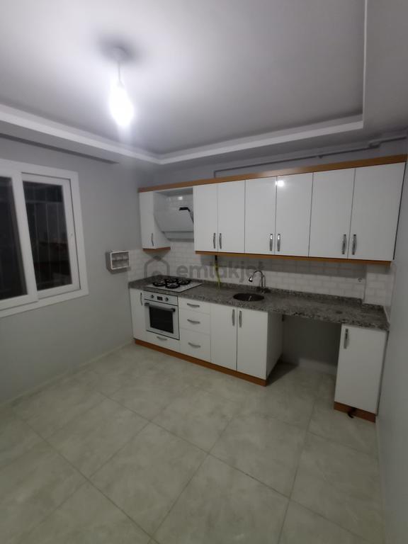 Adana Sarıçam Elifsu Mahallesinde Sarıçam Belediye Emniyete Yakın Konumda 2+1 Kombili Kiralık 1