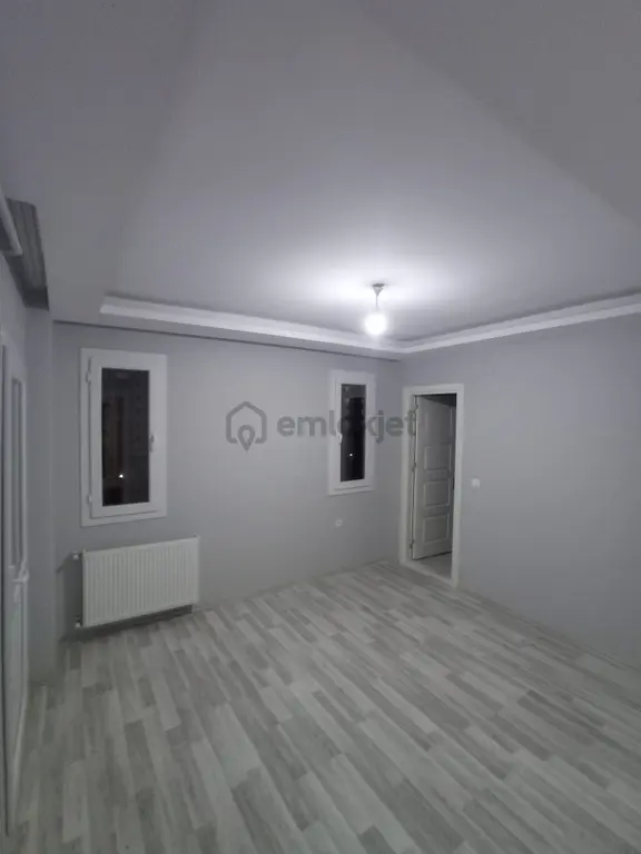 Adana Sarıçam Elifsu Mahallesinde Sarıçam Belediye Emniyete Yakın Konumda 2+1 Kombili Kiralık 2