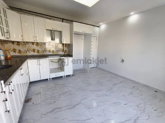 Sahra Emlaktan Yenikent Toki Hastane Arkası Kiralık Daire 1