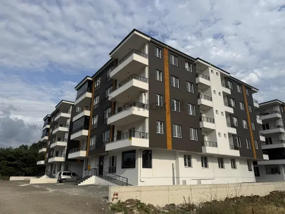 Yağmur Emlak'tan Tekkeköyde Kiralık 3+1 Sıfır Daire 1