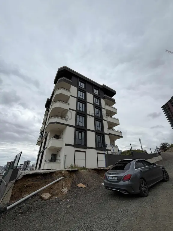 Rw Beta Alanlı Full Panaromik Deniz Manzaralı Satılık 1+1 Daire 1
