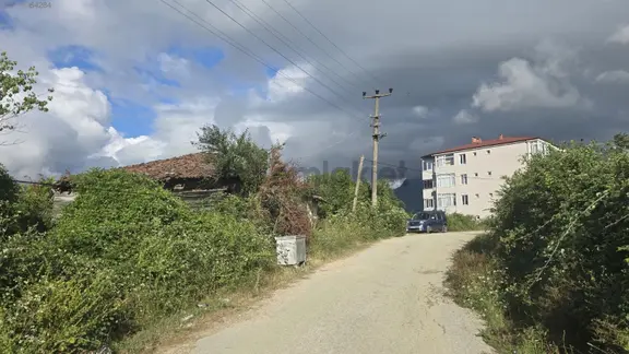 Cide İlkim Emlak'tan Satılık Arsa Ve Ahşap Bina 1