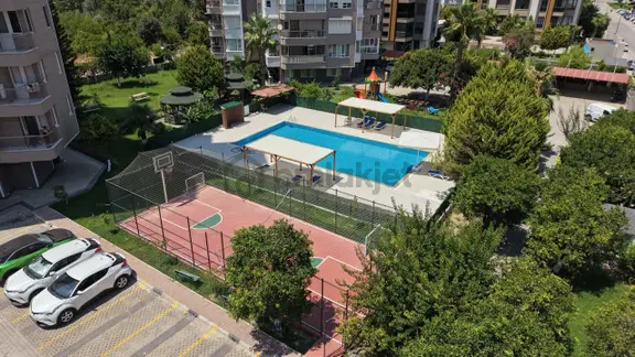 12.caddede Full Tadilatlı Doğalgazlı Krediye Uygun 180m2 3+1 1