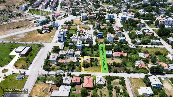 Degirmenci Mah. Satılık Arsa - 643 M² - Millet Bahçesi Yanı 1