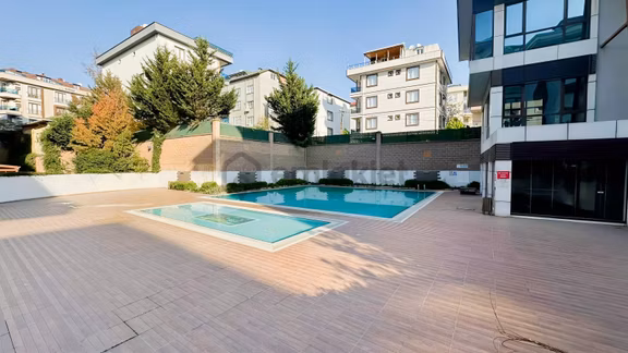 216 Sancaktepe Konutları'nda Kiralık 3+1 Eşyalı Daire 1