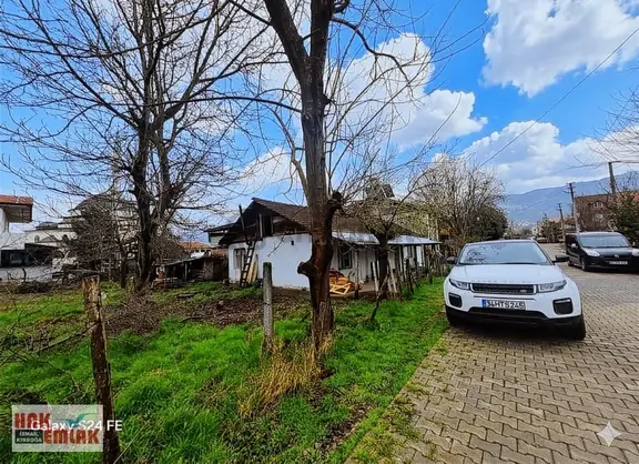Hak Emlak'tan Gölyaka-fatih Mah.de Satılık 403m² Arsa Ve M.ev 2