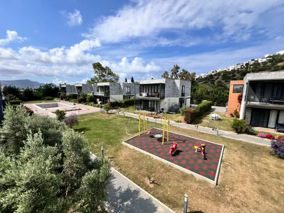 Gümüşlük,kadıkalesi'nde,2+1, Üst Kat,site İçerisinde,daire 1