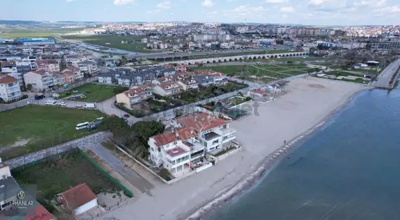 Silivri Merkez'de Denize Sıfır Ticari İmarlı Fırsat Yatırım. 2