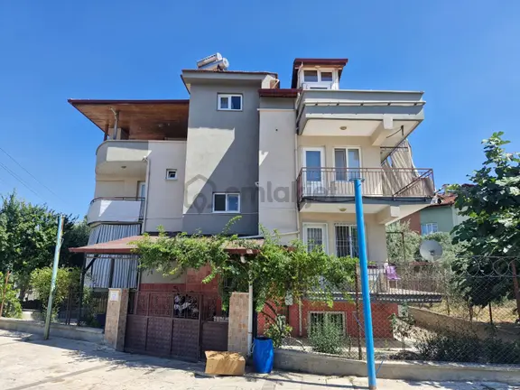 Deliktaş Mh De Komple Satılık Bahçeli Bina. 1