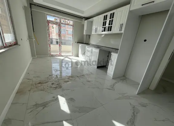 Asel'den Z.tepe İtfaiye Yanı Geniş Arakat 3+1 Şahsi Garaj 144 M2 1