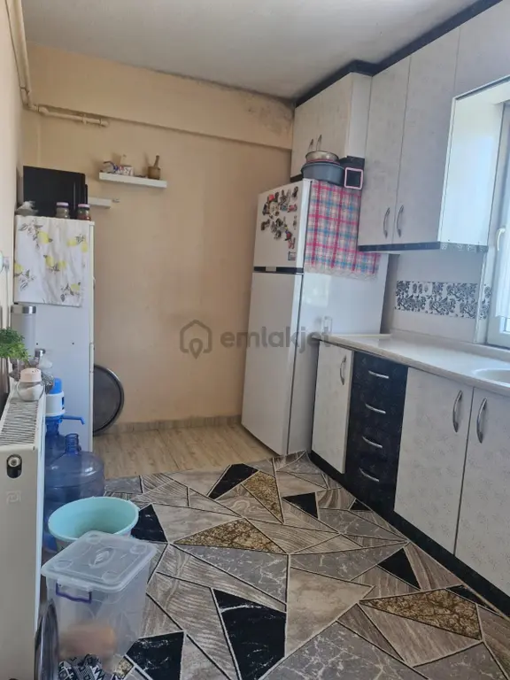 Karşıyaka Mh De Koçtaş Arkasında Satılık Komple Bina. 2