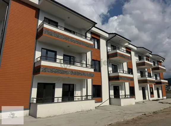 Mg Emlaktan Kiralık 1+1 Orta Kat Üçüncü Kat 1