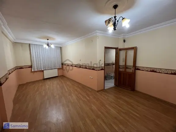Samnimodan Çarşı İçinde Satılık Muhteşem Daire 1