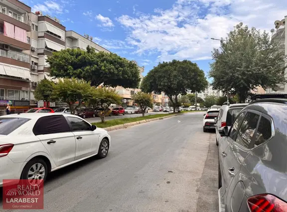 Turgut Reis Caddesi Üzerinde Kiralik Wc'li Dükkan 2