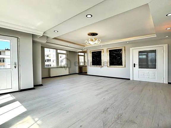 Cadde34 Yapı'dan Kıraç Hürriyette 4+2 Full Dekorlu Krediye Uygun Satılık Teraslı Dubleks Daire!! 1