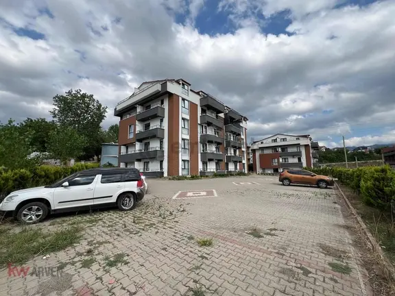 Başiskele 1+1 Kiralık Daire Merkezi Konum 1