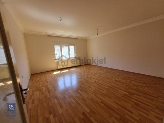 Doğanay Mahallesinde 3+1 Doğalgazlı Bakımlı Tertemiz Ferah Daire 2