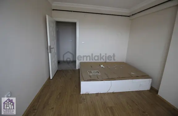 Gündem Gayrimenkul'den İzmit Bağçeşme'de 1+1 Satılık Daire 2