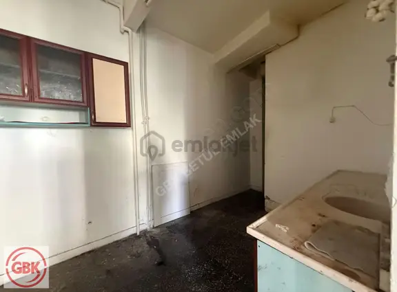 Çankaya Bağlar Cad. İşlek Konumda 210 M² Cadde Cepheli Dükkan 1