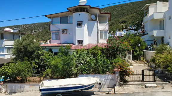 Didim Akbükte Deniz Manzaralı / Köşe Başı Satılık Yazlık 2