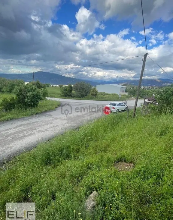 Kaleköy'de İki Yola Cepheli Tam Köşe Parsel Satılık Arsa 2