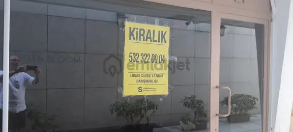 Lunas'dan Şaşkınbakkal Bağdat Cad.yan Cepheli Devirsiz Masrafsız Mağaza 2