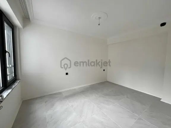 Sakarya Royal'den Yazlık Mh'de Geniş 2+1 Satılık Daire 2