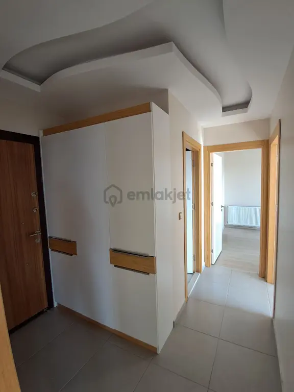 Stad Karşısı Kombilı Kiralık 2+1 Daire 2