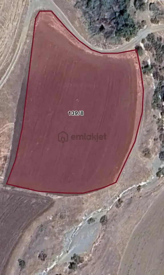 Bölüklü Köyü 139 Ada 8 Parsel 6.213 M² Yatırımlık Tarla 2