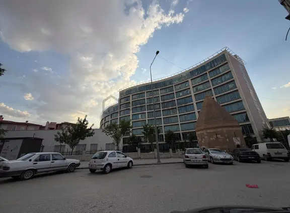 Ferhuniye Mah Beşyol Numune Has Süper Konumda Giriş Kat Daire-_ 2